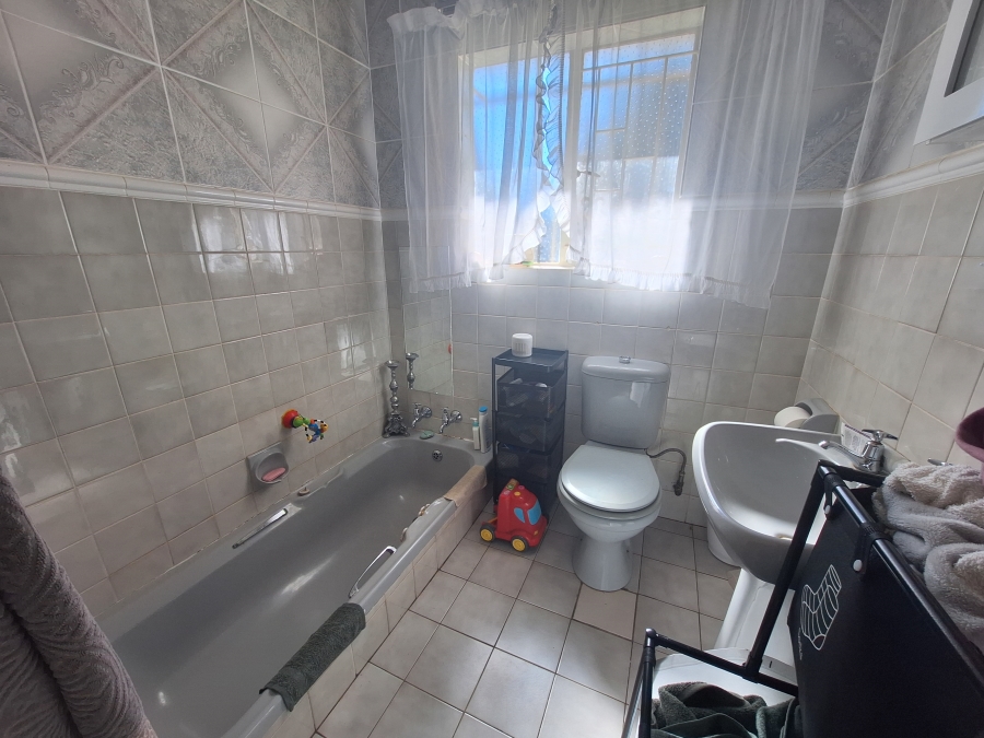 3 Bedroom Property for Sale in Randpoort Gauteng