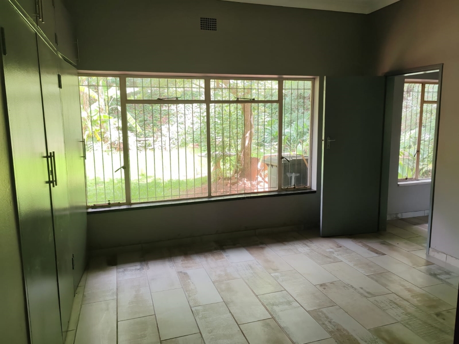 4 Bedroom Property for Sale in Magaliesmoot Gauteng
