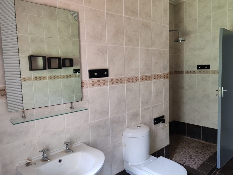 4 Bedroom Property for Sale in Magaliesmoot Gauteng