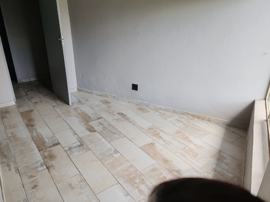 4 Bedroom Property for Sale in Magaliesmoot Gauteng