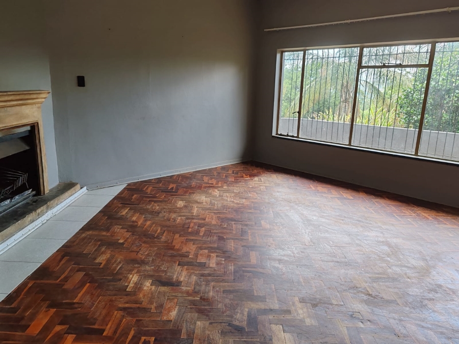 4 Bedroom Property for Sale in Magaliesmoot Gauteng