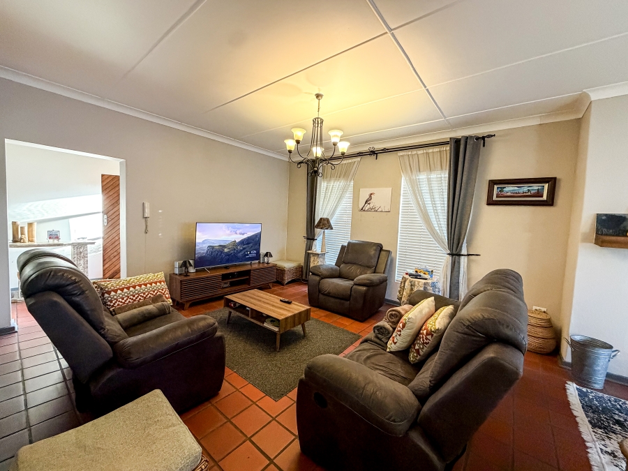 4 Bedroom Property for Sale in Villieria Gauteng