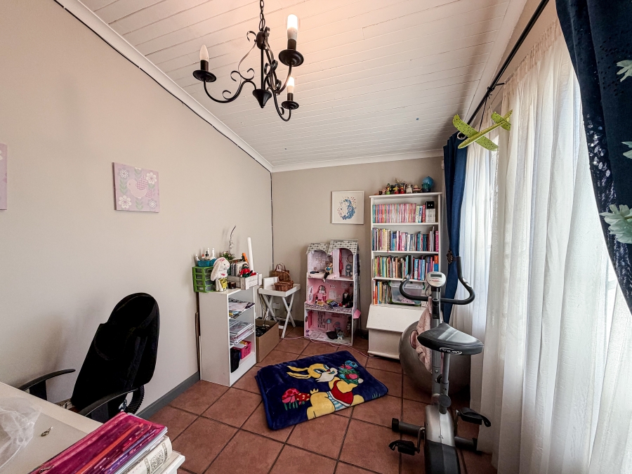 4 Bedroom Property for Sale in Villieria Gauteng
