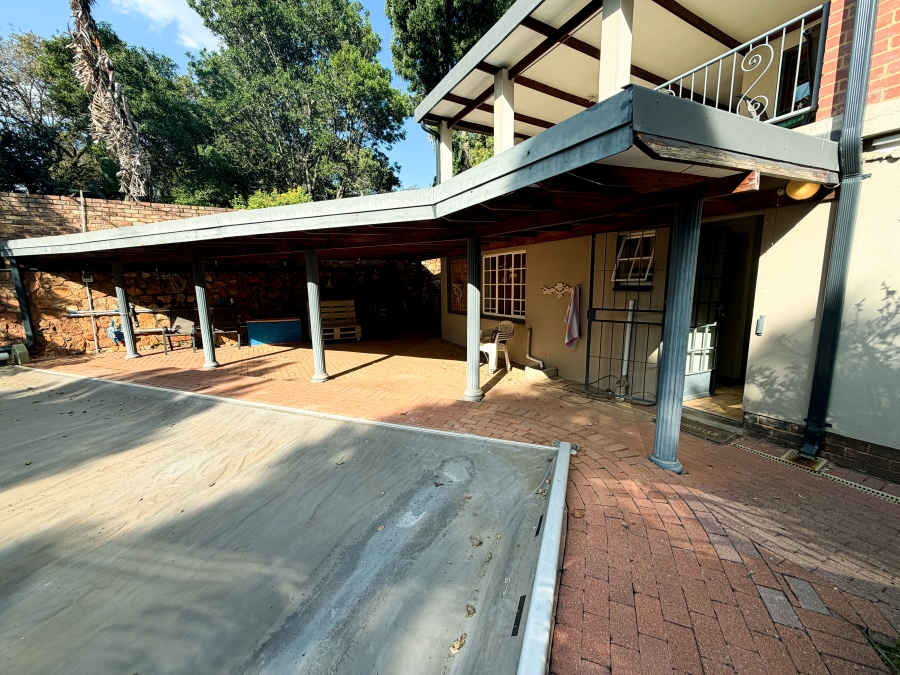 4 Bedroom Property for Sale in Villieria Gauteng