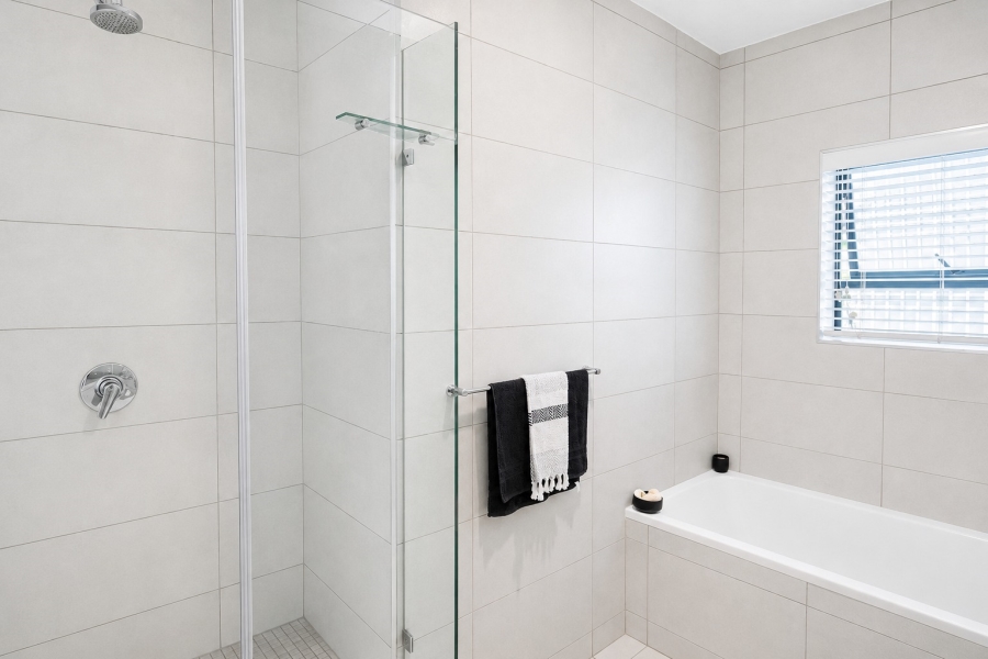 3 Bedroom Property for Sale in Eye of Africa Gauteng