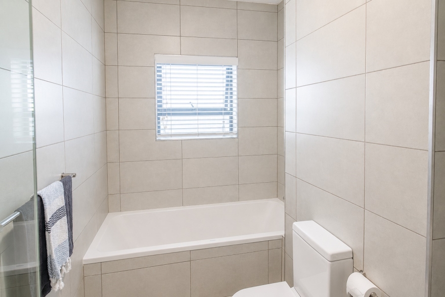3 Bedroom Property for Sale in Eye of Africa Gauteng