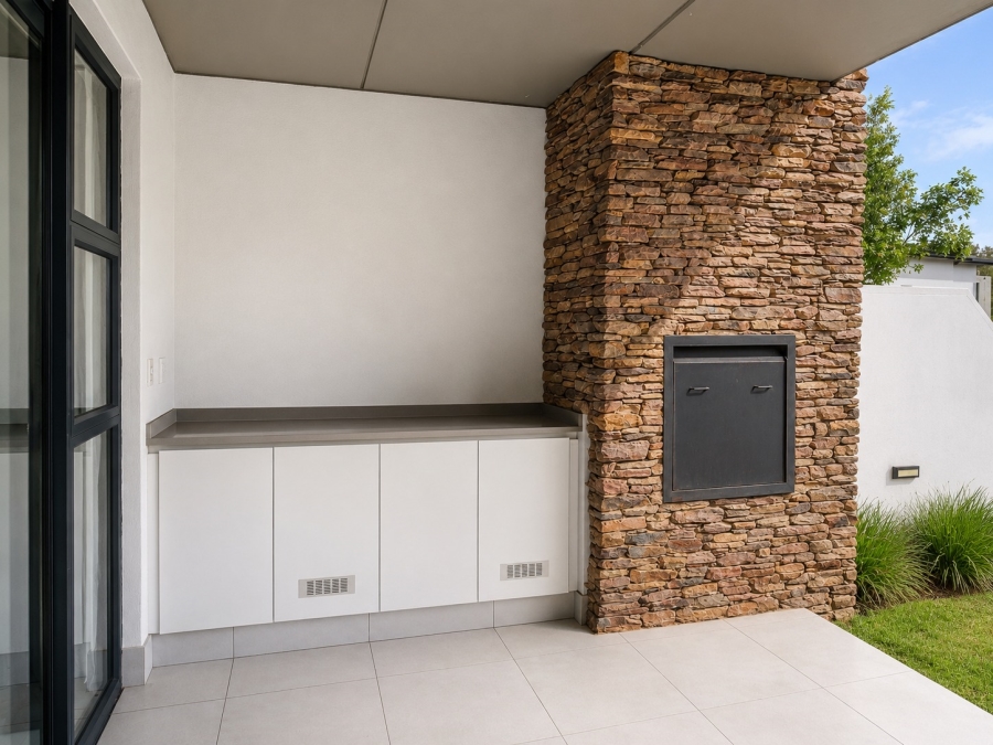 3 Bedroom Property for Sale in Eye of Africa Gauteng