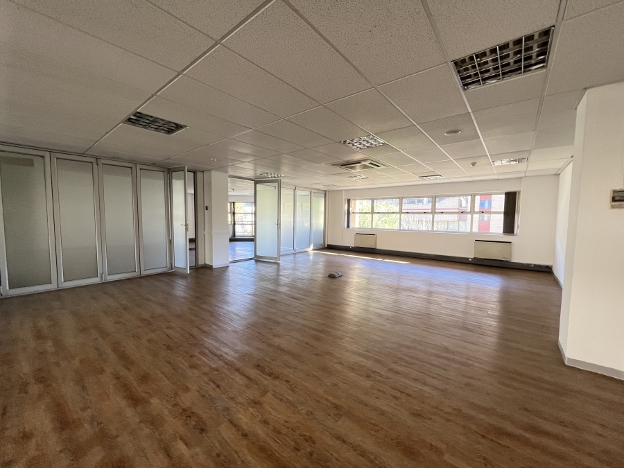 To Let Commercial Property for Rent in Parktown Gauteng