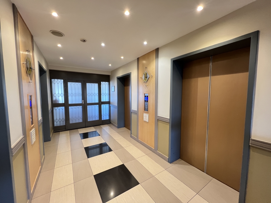 To Let Commercial Property for Rent in Marshalltown Gauteng