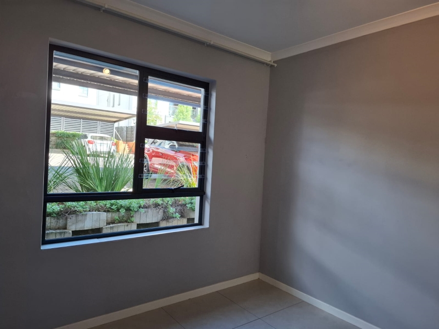 To Let 3 Bedroom Property for Rent in Modderfontein Gauteng