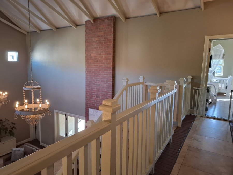 To Let 4 Bedroom Property for Rent in Bushwillow Park Estate Gauteng