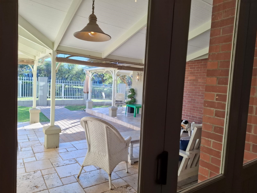To Let 4 Bedroom Property for Rent in Bushwillow Park Estate Gauteng