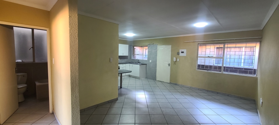 2 Bedroom Property for Sale in Edenvale Central Gauteng
