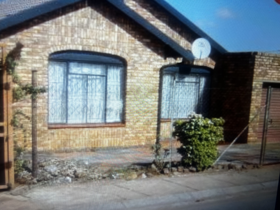 3 Bedroom Property for Sale in Kagiso Gauteng