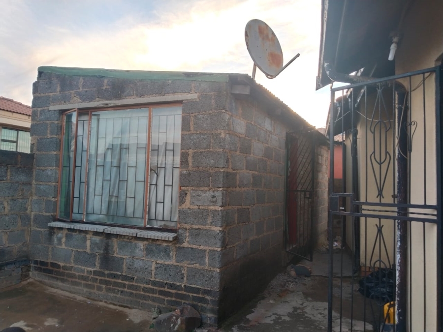 3 Bedroom Property for Sale in Tembisa Central Gauteng