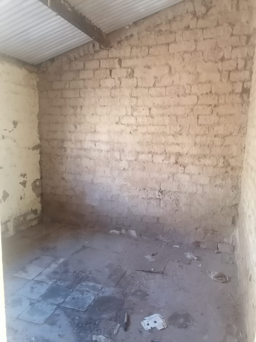 2 Bedroom Property for Sale in Tembisa Central Gauteng