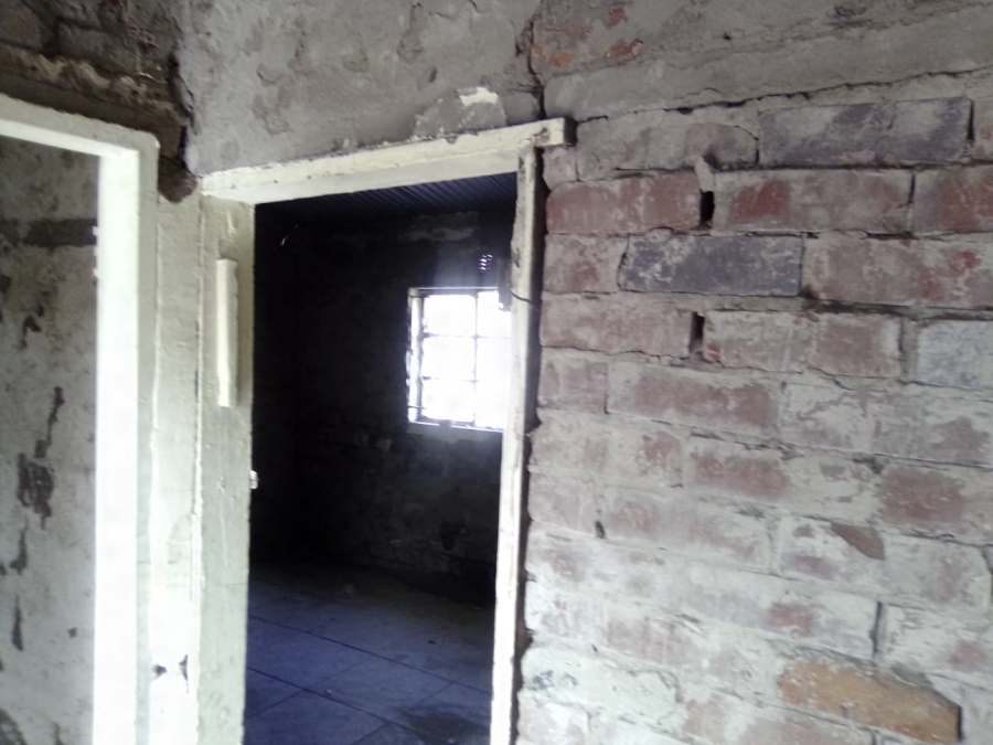 2 Bedroom Property for Sale in Tembisa Central Gauteng