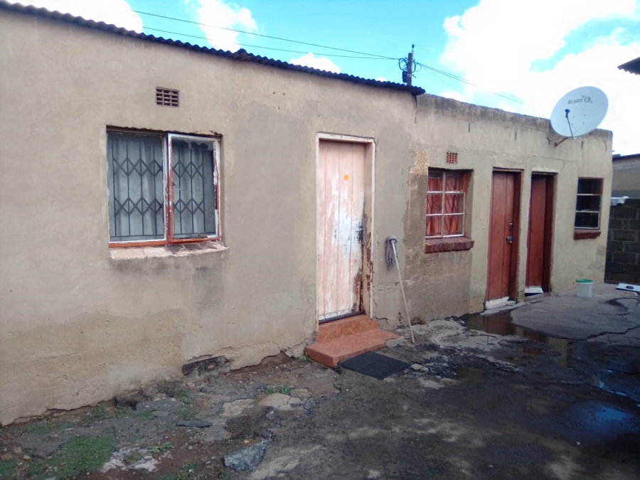 2 Bedroom Property for Sale in Tembisa Central Gauteng