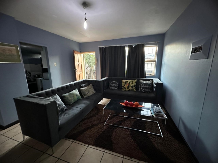 2 Bedroom Property for Sale in Sunnyside Gauteng