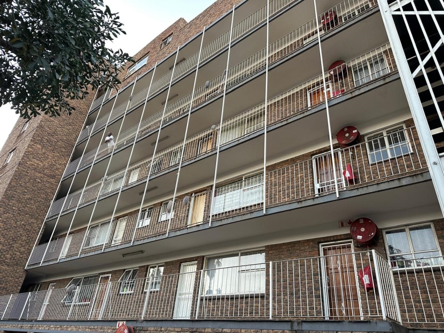 2 Bedroom Property for Sale in Sunnyside Gauteng