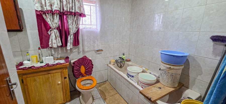6 Bedroom Property for Sale in Roodeplaat Gauteng