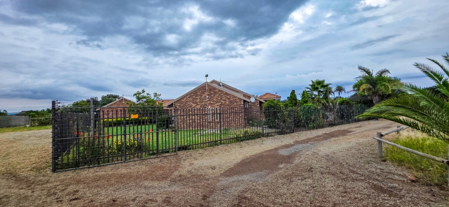 6 Bedroom Property for Sale in Roodeplaat Gauteng