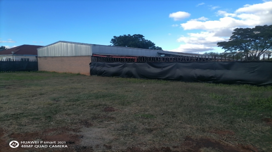 Commercial Property for Sale in Houtkop A H Gauteng