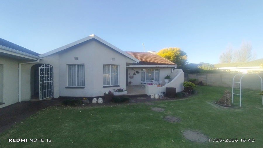 3 Bedroom Property for Sale in Sonland Park Gauteng