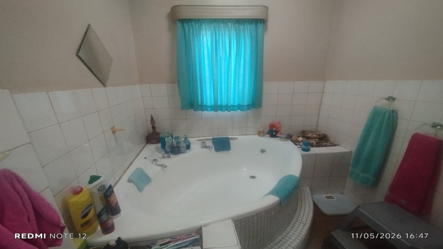 3 Bedroom Property for Sale in Sonland Park Gauteng