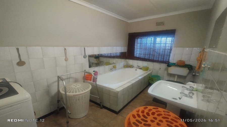 3 Bedroom Property for Sale in Sonland Park Gauteng