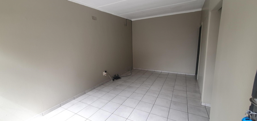 To Let 1 Bedroom Property for Rent in Chrisville Gauteng