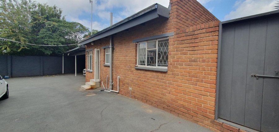 To Let 1 Bedroom Property for Rent in Chrisville Gauteng