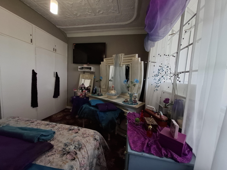 2 Bedroom Property for Sale in Springs Central Gauteng
