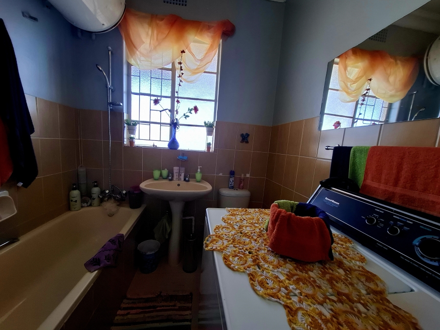 2 Bedroom Property for Sale in Springs Central Gauteng