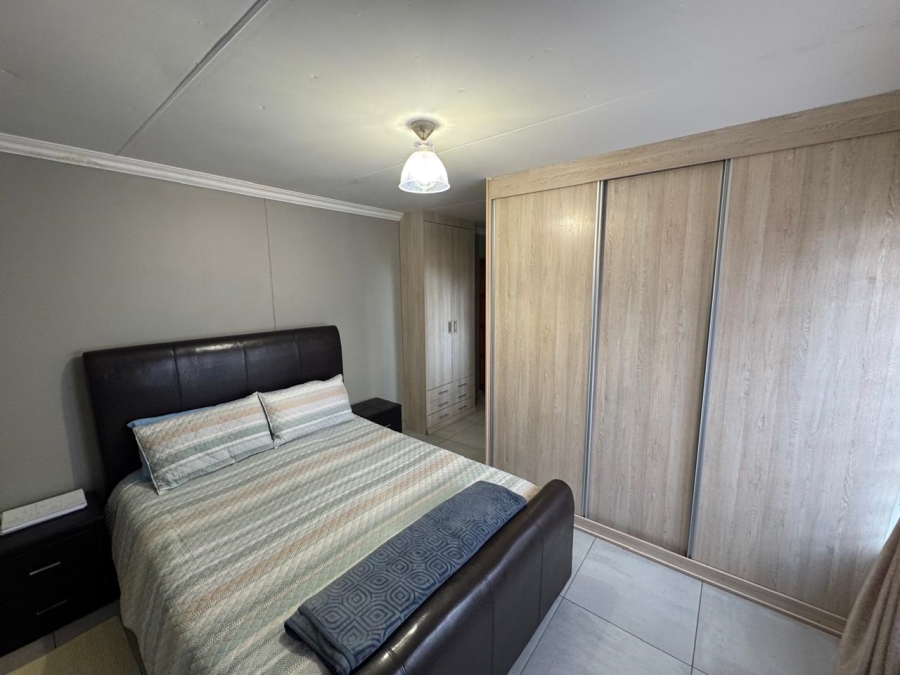 4 Bedroom Property for Sale in Sunair Park Gauteng