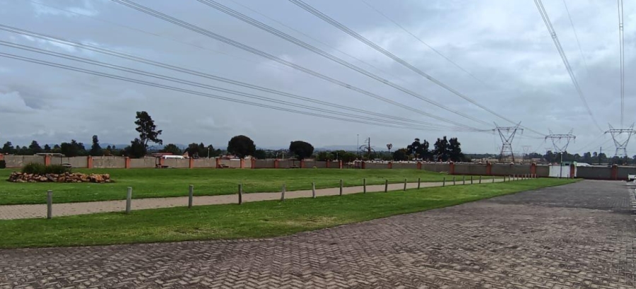 2 Bedroom Property for Sale in Albertsdal Gauteng