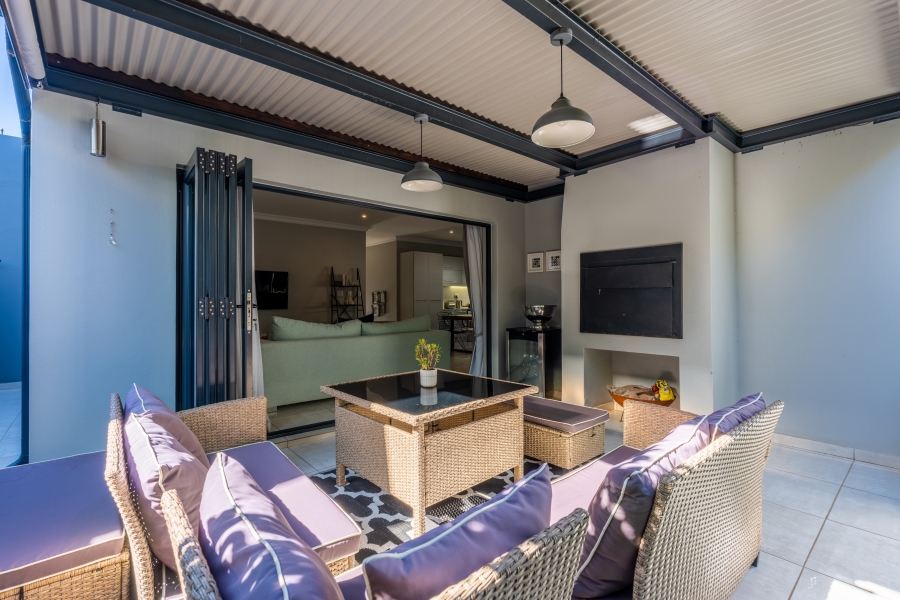 3 Bedroom Property for Sale in Broadacres Gauteng