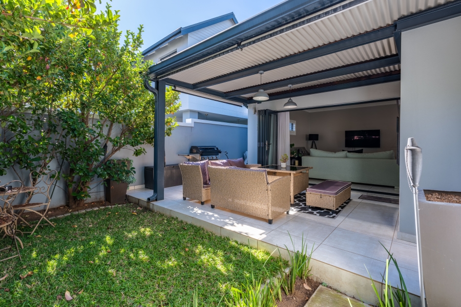 3 Bedroom Property for Sale in Broadacres Gauteng