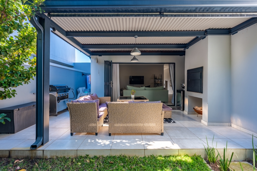 3 Bedroom Property for Sale in Broadacres Gauteng