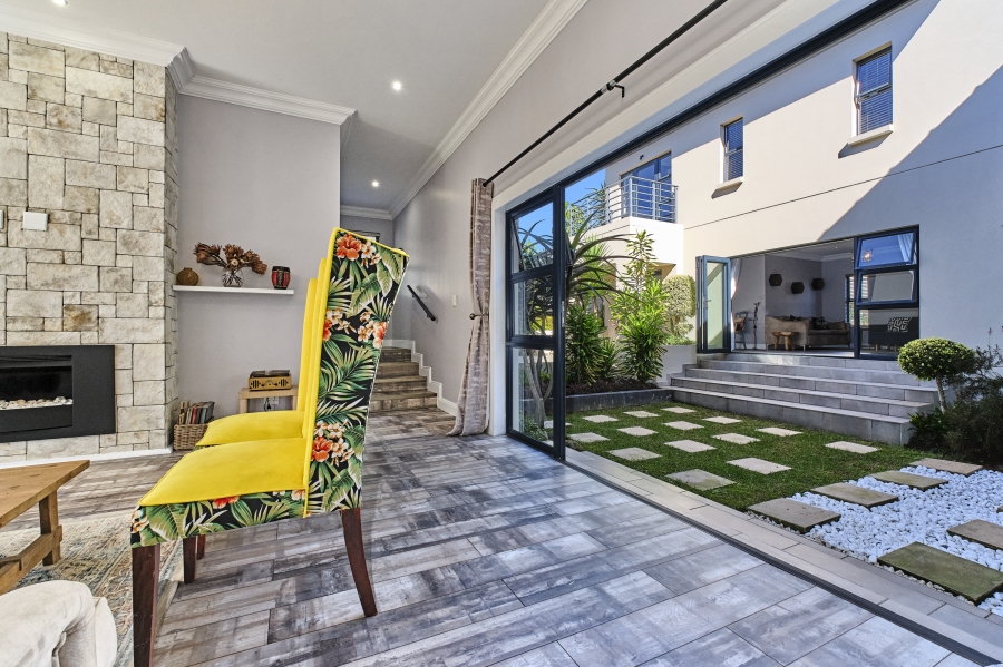 To Let 4 Bedroom Property for Rent in Waterfall Country Estate Gauteng