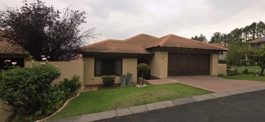 To Let 3 Bedroom Property for Rent in Thornhill Estate Gauteng