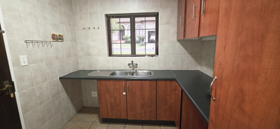 To Let 3 Bedroom Property for Rent in Thornhill Estate Gauteng