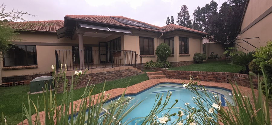 To Let 3 Bedroom Property for Rent in Thornhill Estate Gauteng
