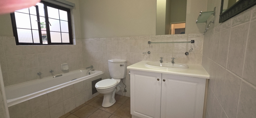 To Let 3 Bedroom Property for Rent in Thornhill Estate Gauteng