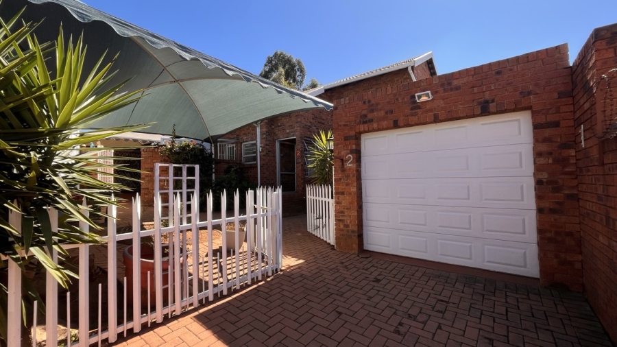 3 Bedroom Property for Sale in Mayberry Park Gauteng