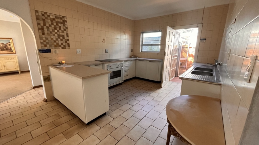 3 Bedroom Property for Sale in Mayberry Park Gauteng