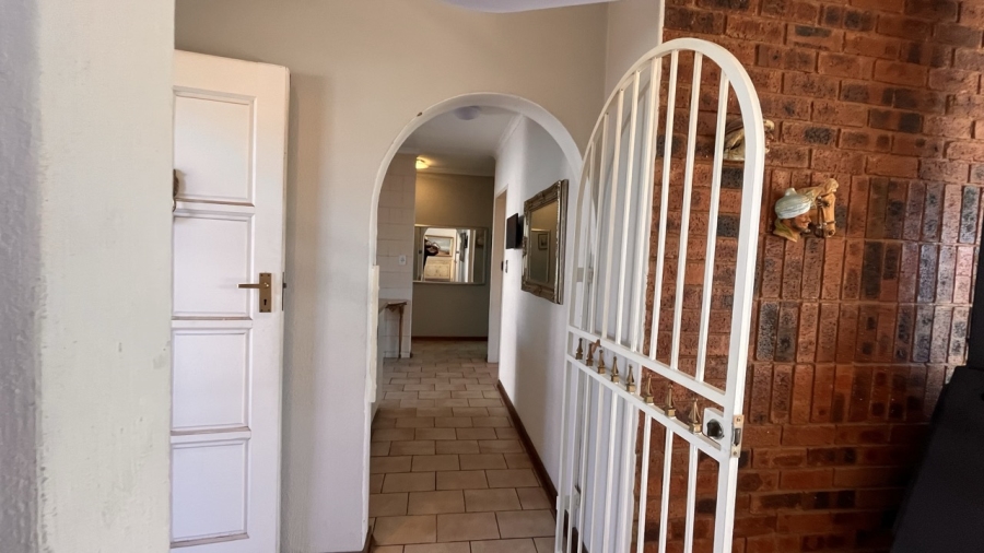 3 Bedroom Property for Sale in Mayberry Park Gauteng