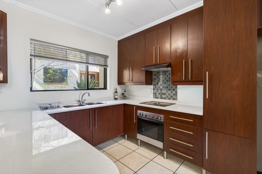 2 Bedroom Property for Sale in Sunninghill Gauteng