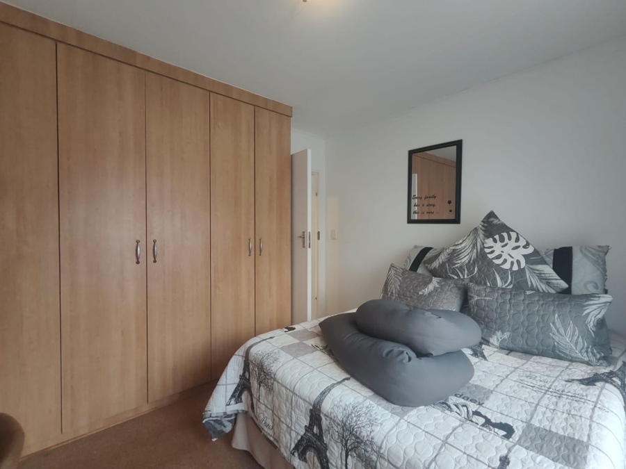 3 Bedroom Property for Sale in Unitas Park Gauteng