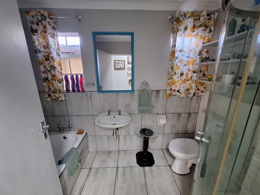 2 Bedroom Property for Sale in Duncanville Gauteng